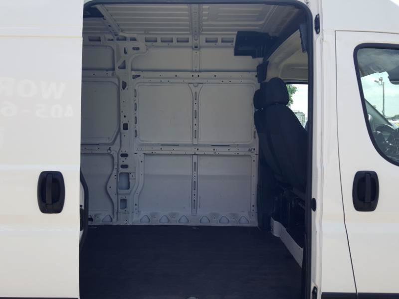 Used 2023 RAM ProMaster 3500 w/ Driver Convenience Group FWD image 11
