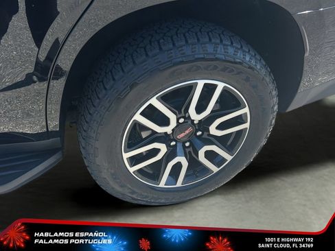 Used 2022 GMC Yukon AT4 AWD/4WD image 33
