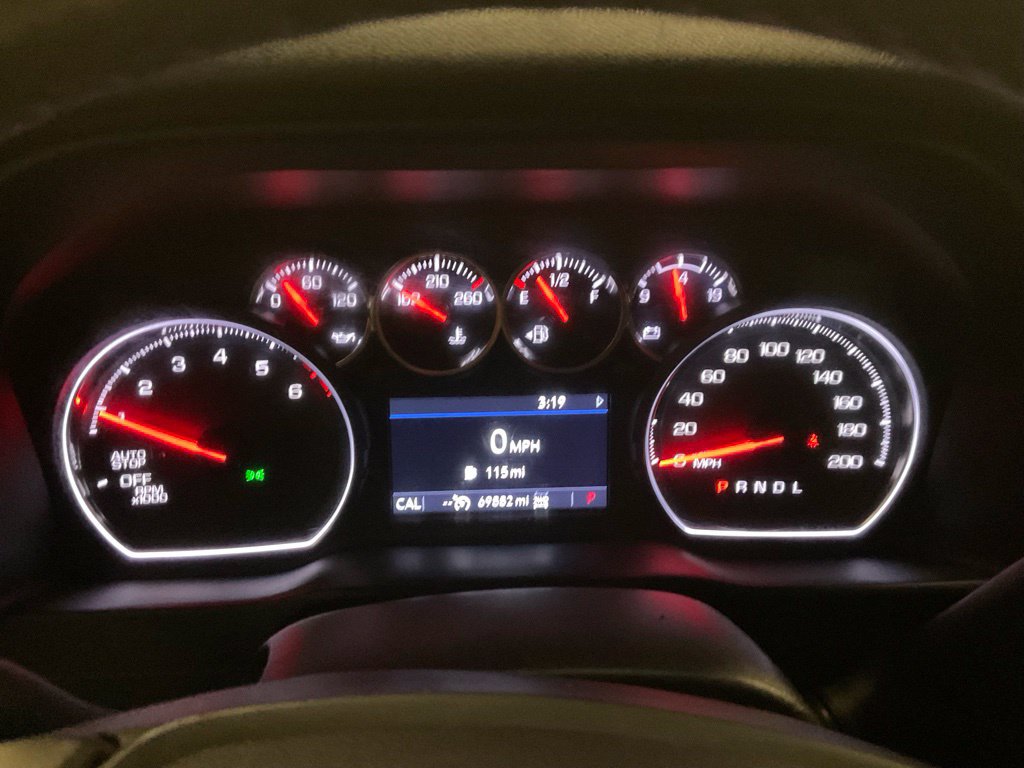 Used 2021 Chevrolet Silverado 1500 LT AWD/4WD image 2