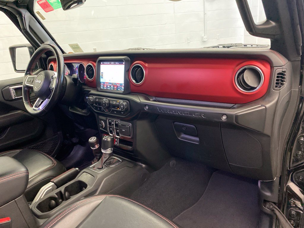 Used 2022 Jeep Wrangler Unlimited Rubicon AWD/4WD image 24