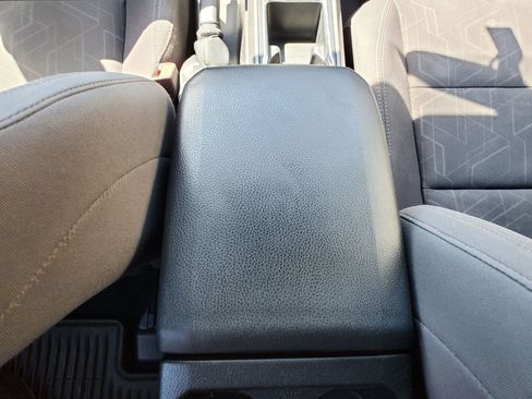 Used 2017 Toyota Tacoma TRD Sport w/ Tow Package image 27