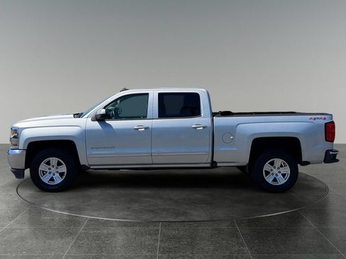 Used 2017 Chevrolet Silverado 1500 LT AWD/4WD image 5