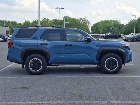 New 2026 Toyota 4Runner TRD Off-Road Premium w/ Tow Technology Package AWD/4WD image 5