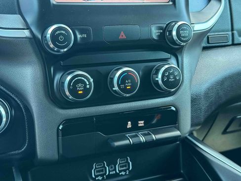 Used 2022 RAM 1500 Lone Star AWD/4WD image 31