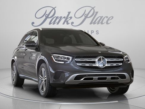 Certified 2021 Mercedes-Benz GLC 300 image 34