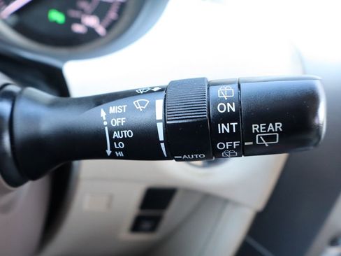 Used 2015 Lexus GX 460 w/ Premium Package image 33