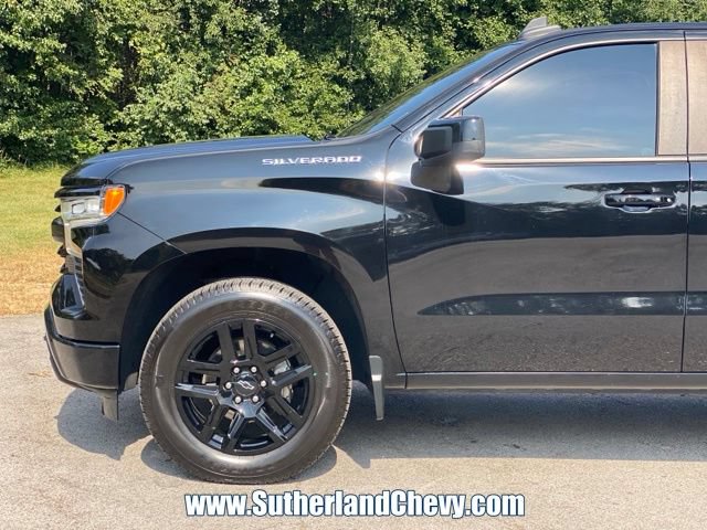 Used 2023 Chevrolet Silverado 1500 RST AWD/4WD image 10