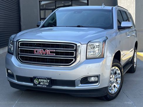 Used 2019 GMC Yukon SLT AWD/4WD image 3