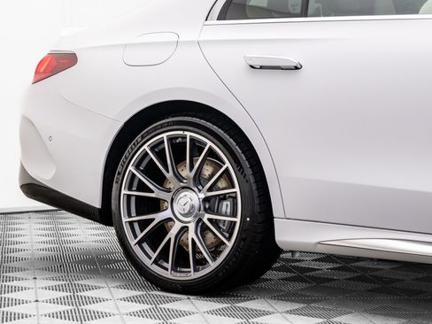 New 2026 Mercedes-Benz E 53 AMG e 4MATIC Sedan image 37