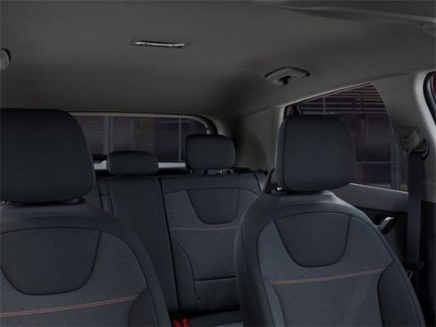 Used 2024 Kia Niro LX image 27