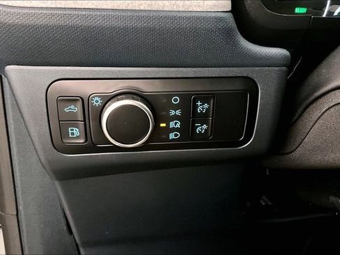 Used 2024 Ford Maverick XLT image 36