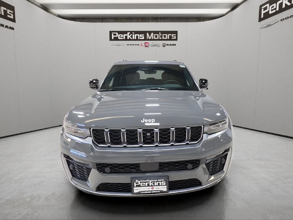 New 2027 Jeep Grand Cherokee Limited AWD/4WD image 8