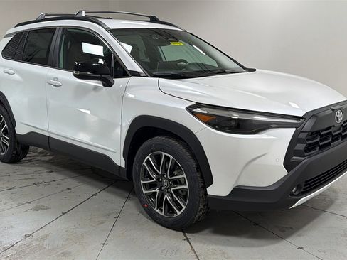 New 2026 Toyota Corolla Cross XLE image 3