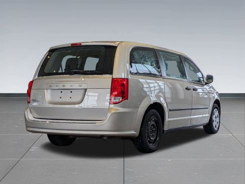 Used 2013 Dodge Grand Caravan American Value Package image 6