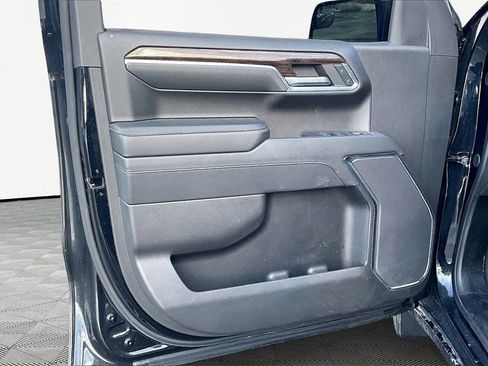 Used 2024 GMC Sierra 1500 Elevation image 23
