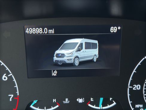 Used 2023 Ford Transit 350 XLT image 11