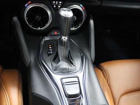 Used 2021 Chevrolet Camaro LT w/ RS Package image 22