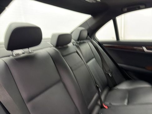 Used 2013 Mercedes-Benz C 250 Sedan image 26