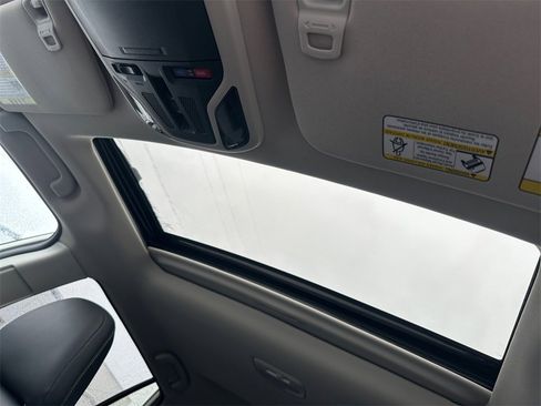 Certified 2024 Subaru Outback Onyx Edition image 23