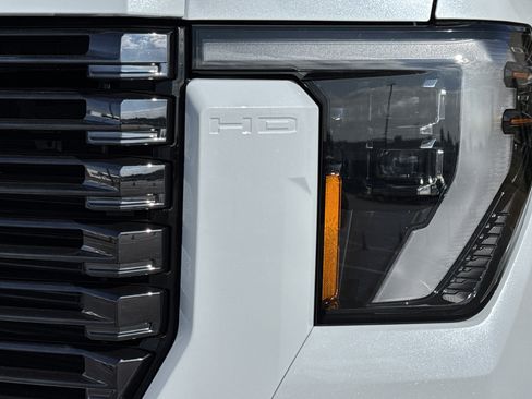 New 2026 GMC Sierra 2500 Denali Ultimate w/ Max Trailering Package image 6