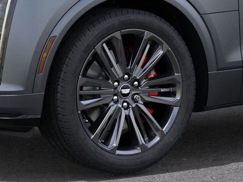 New 2026 Cadillac Lyriq V w/ LPO, Floor Liner Package AWD/4WD image 9