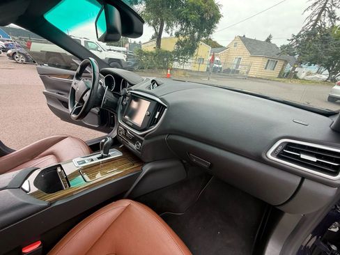 Used 2015 Maserati Ghibli S Q4 image 25