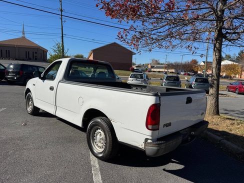 Used 1998 Ford F150 XL image 6