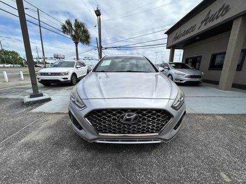 Used 2018 Hyundai Sonata Sport image 3