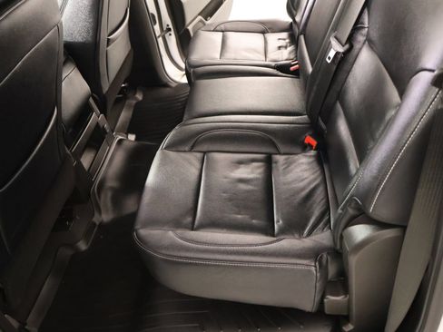 Used 2018 Chevrolet Silverado 1500 LT w/ Texas Edition AWD/4WD image 11