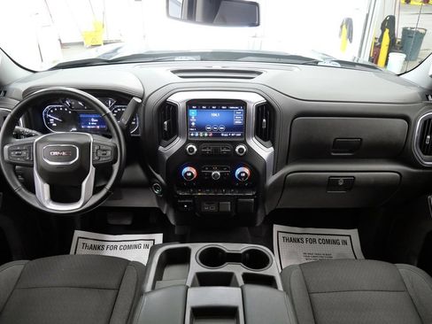Used 2021 GMC Sierra 1500 SLE w/ X31 Off-Road Package AWD/4WD image 21