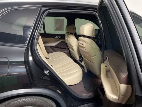Used 2019 BMW X5 xDrive40i AWD/4WD image 36