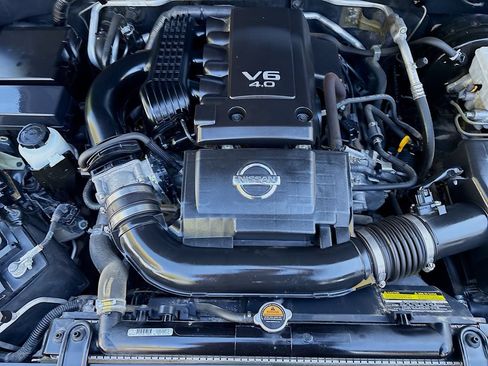 Used 2019 Nissan Frontier SV w/ Value Truck Package AWD/4WD image 28