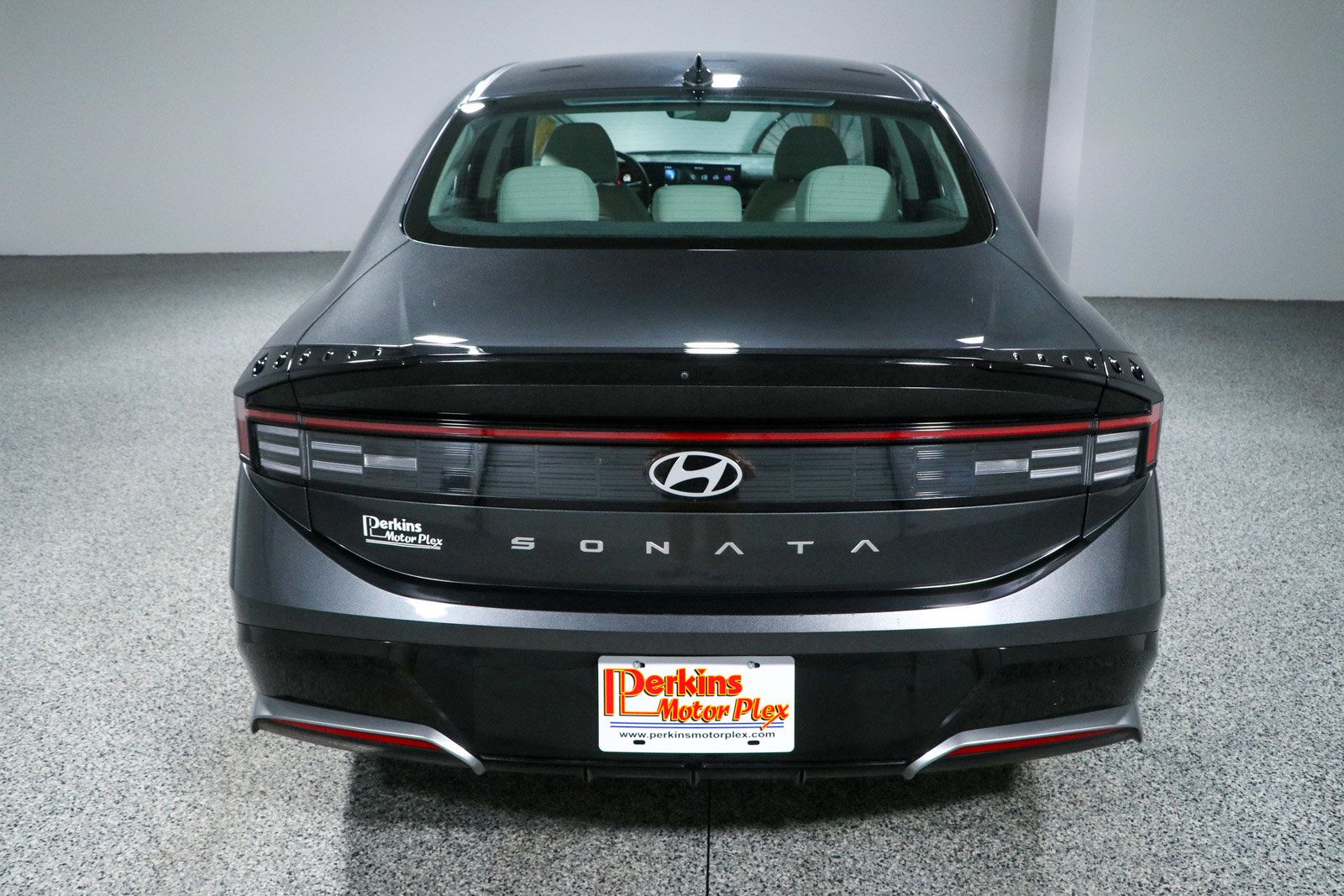 Used 2025 Hyundai Sonata SEL FWD image 8
