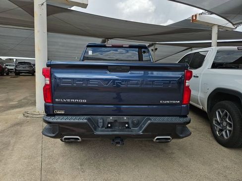 Used 2020 Chevrolet Silverado 1500 Custom Trail Boss w/ Custom Convenience Package AWD/4WD image 4