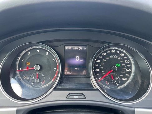 Used 2021 Volkswagen Atlas SE image 16