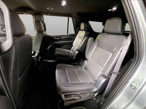 Used 2023 GMC Yukon Denali RWD image 19