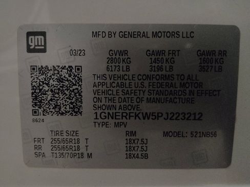 Used 2023 Chevrolet Traverse LS FWD image 33