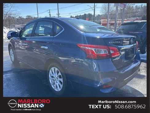 Certified 2018 Nissan Sentra SV image 5