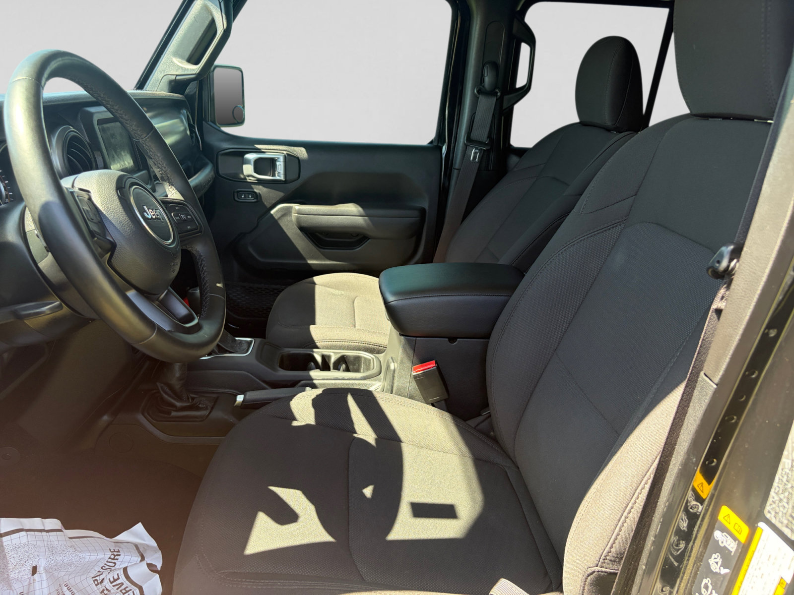 Used 2022 Jeep Wrangler Unlimited Sport AWD/4WD image 22