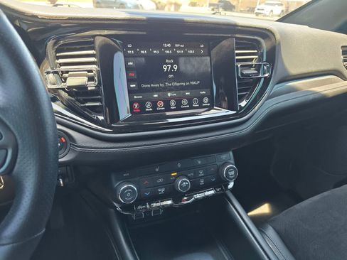 Used 2022 Dodge Durango GT AWD/4WD image 17