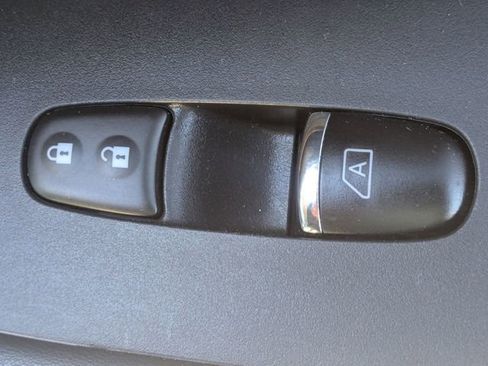 Used 2024 Nissan Murano SL image 34