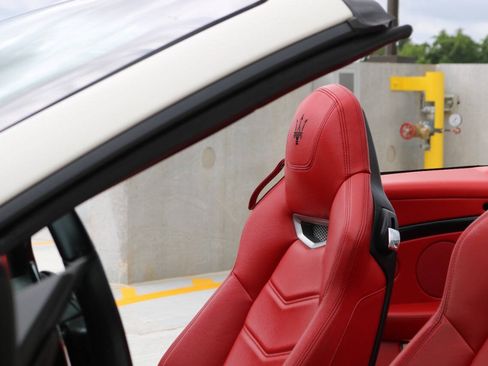 Used 2014 Maserati GranTurismo MC RWD image 97