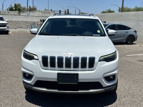 Used 2019 Jeep Cherokee Limited w/ Luxury Group AWD/4WD image 7