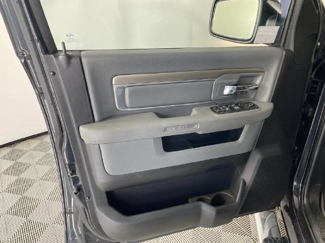 Used 2016 RAM 1500 Big Horn AWD/4WD image 10