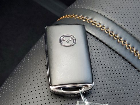 New 2025 MAZDA CX-50 AWD 2.5 S w/ Premium Plus Pkg image 33