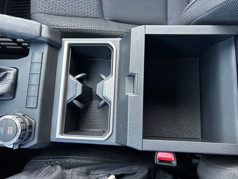 New 2026 Toyota 4Runner SR5 AWD/4WD image 23