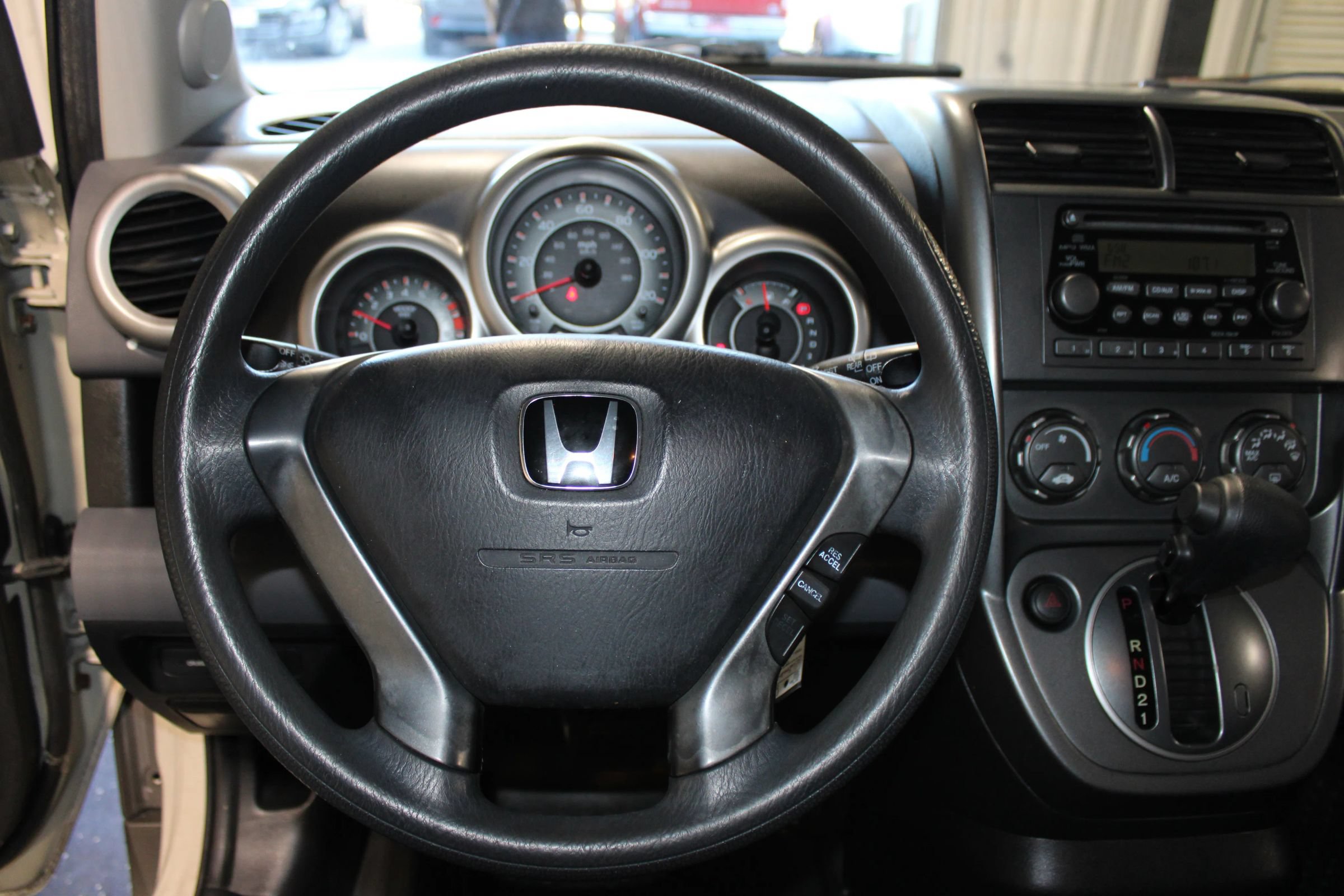Used 2005 Honda Element EX image 11