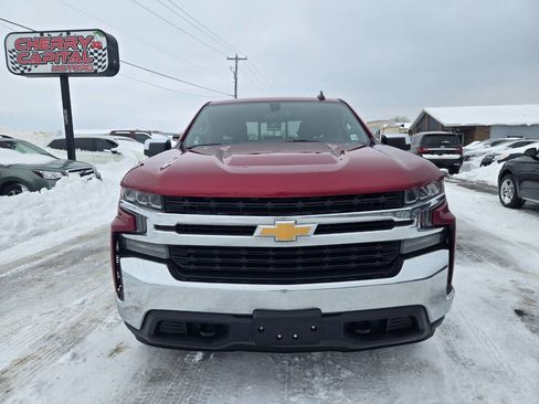 Used 2020 Chevrolet Silverado 1500 LT w/ All-Star Edition image 17