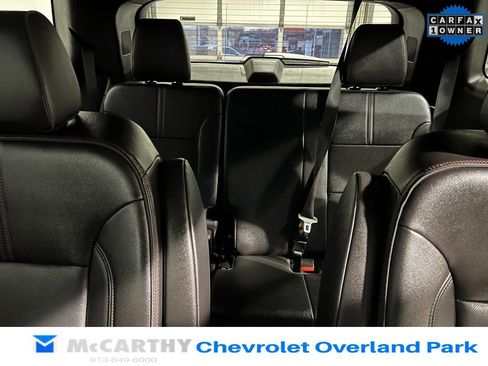 Used 2022 Chevrolet Traverse RS image 28