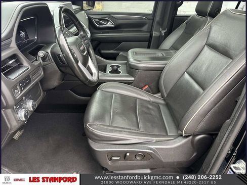 Used 2023 GMC Yukon XL SLT AWD/4WD image 22